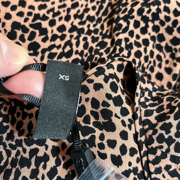 Nwt Leopard Print Long Sleeve Dress - Picture 12 of 15